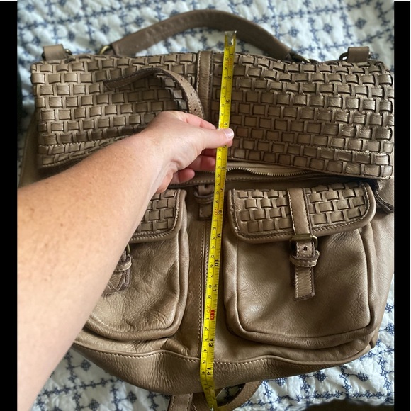 Verapelle Italian Leather convertible backpack - Picture 6 of 8